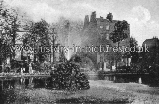 The Pond,Lower Clapton, London. c.1903.